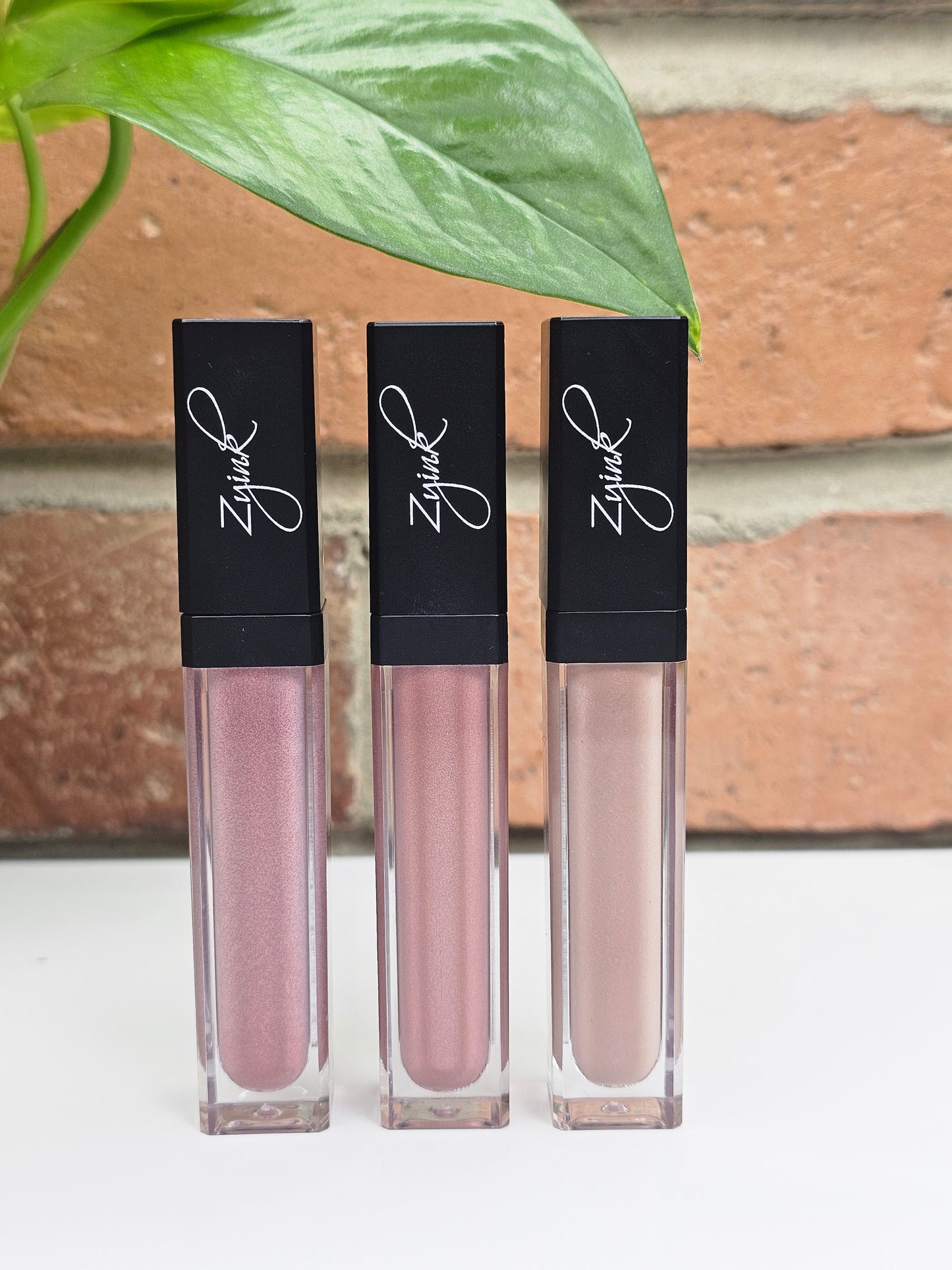 Lip gloss