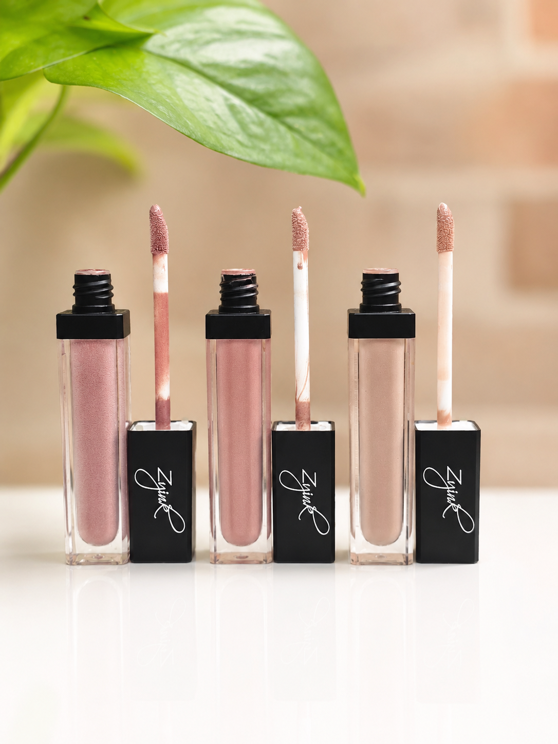 Lip gloss