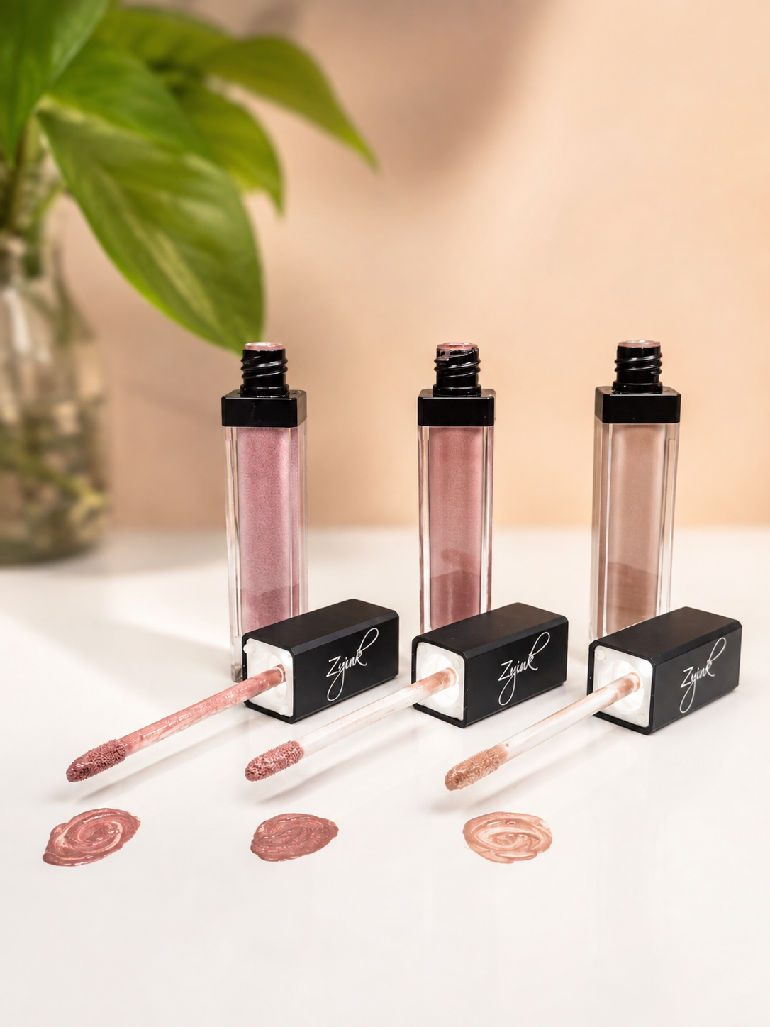 Lip gloss