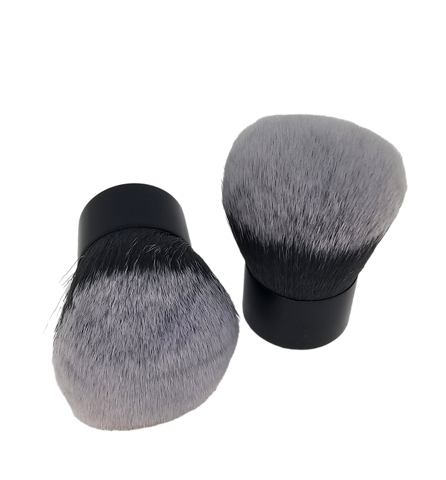 Kabuki brush